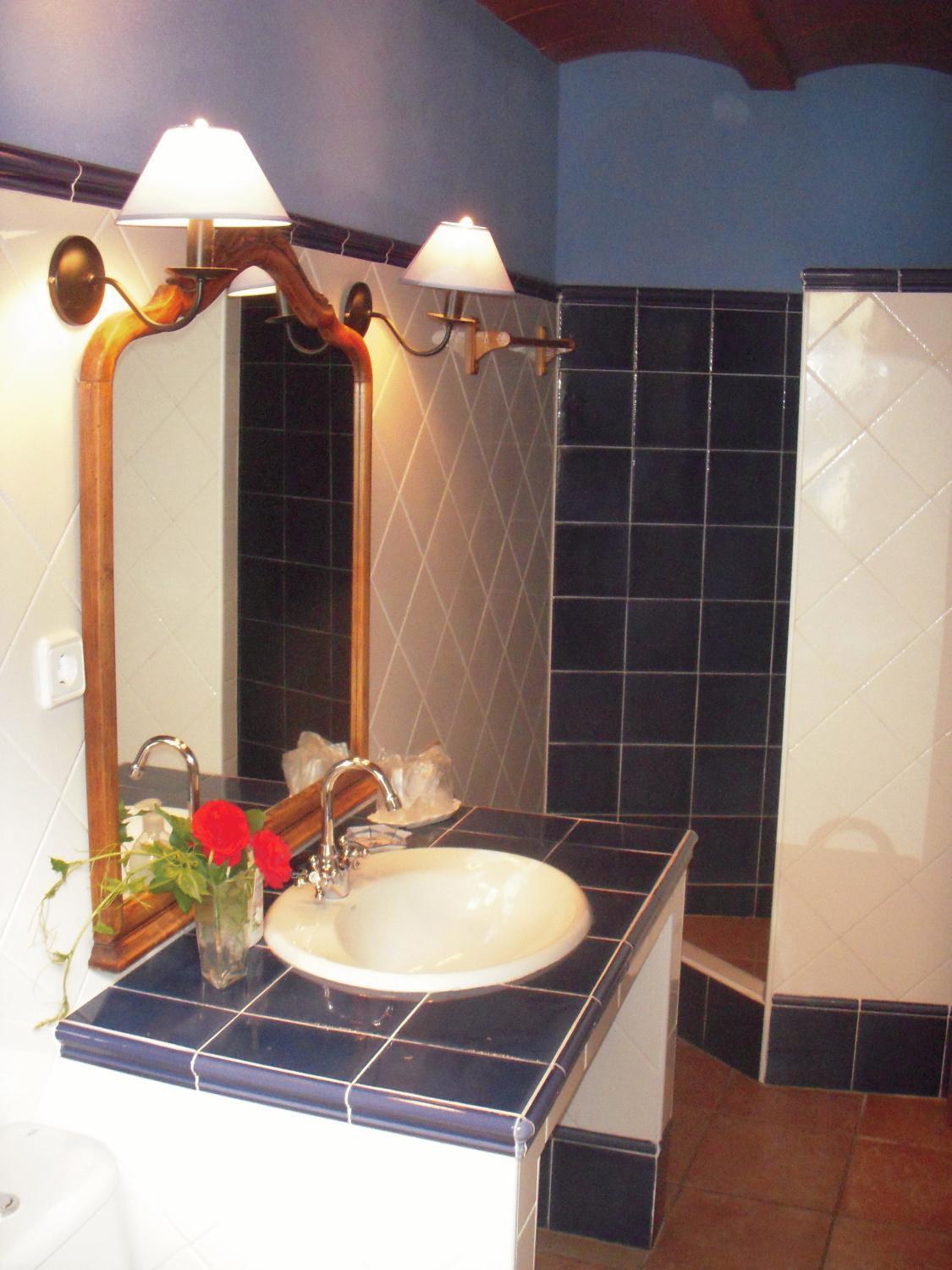 Les Velles Escoles Hotell Les Irles Exteriör bild