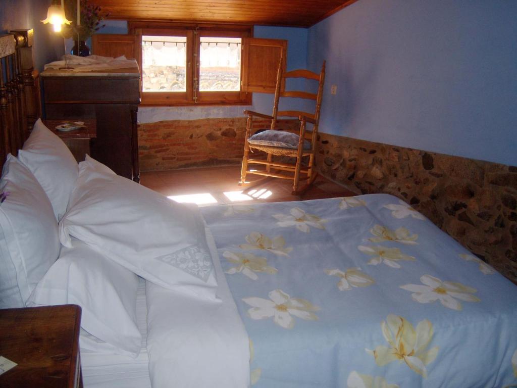 Les Velles Escoles Hotell Les Irles Rum bild